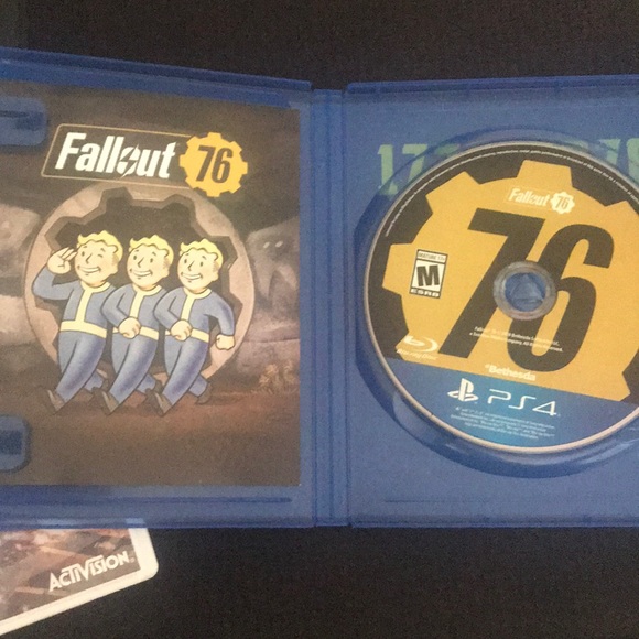 PS4 game - Picture 2 of 2